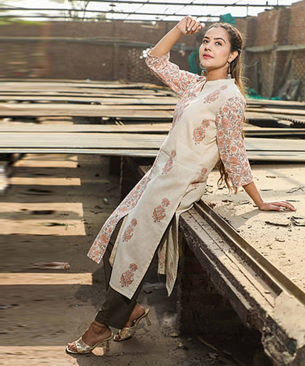 Off white floral handblock printed cotton kurti