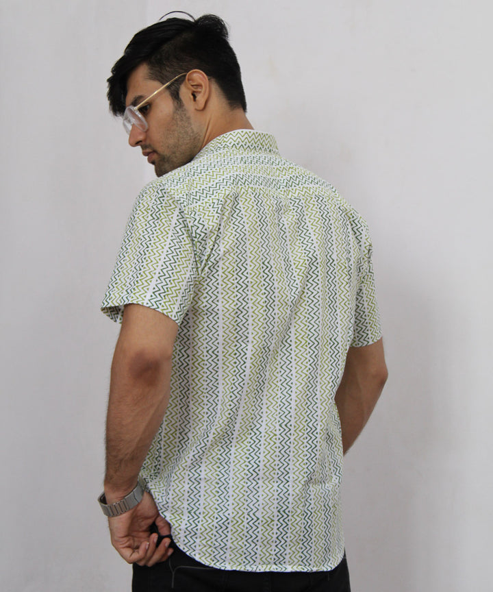 Off white lehariya handblock printed cotton half sleeves shirt