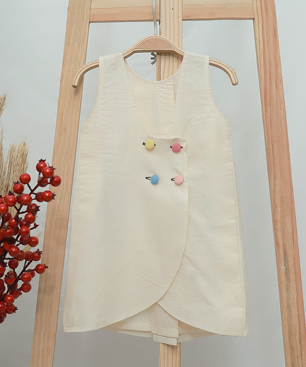 Cream handwoven cotton olaf embroidery dress