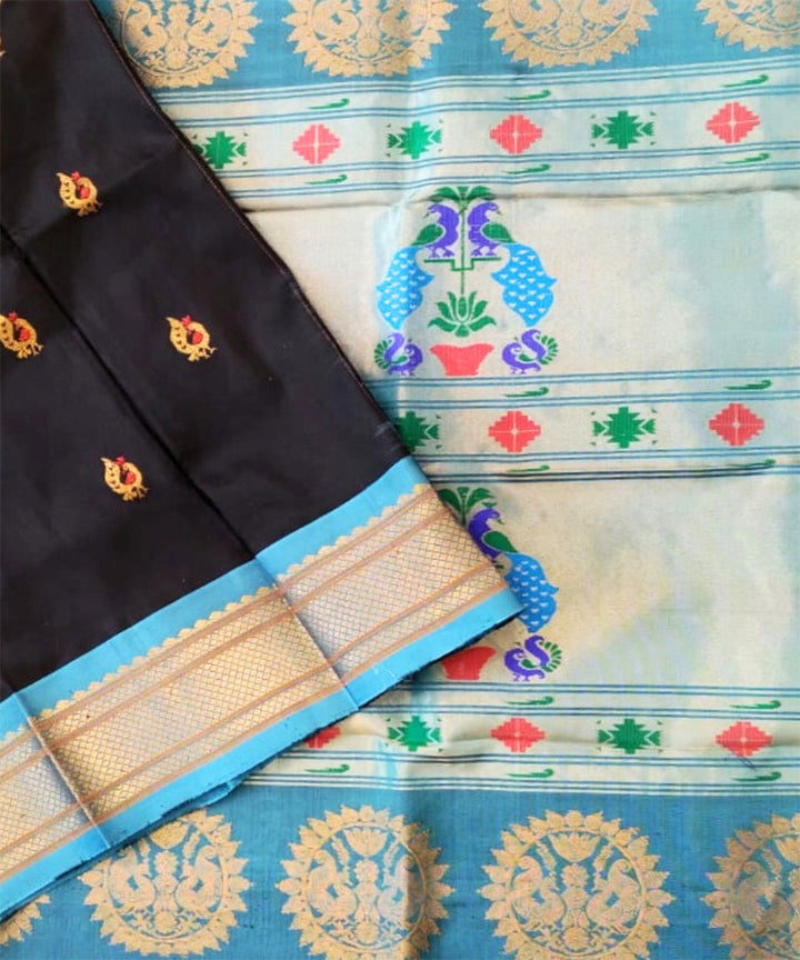 Black peacock butti silk handloom paithani saree