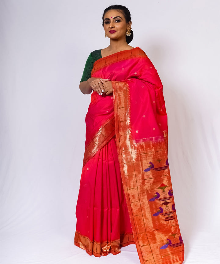 Fuchsia pink muniya border silk handloom paithani saree