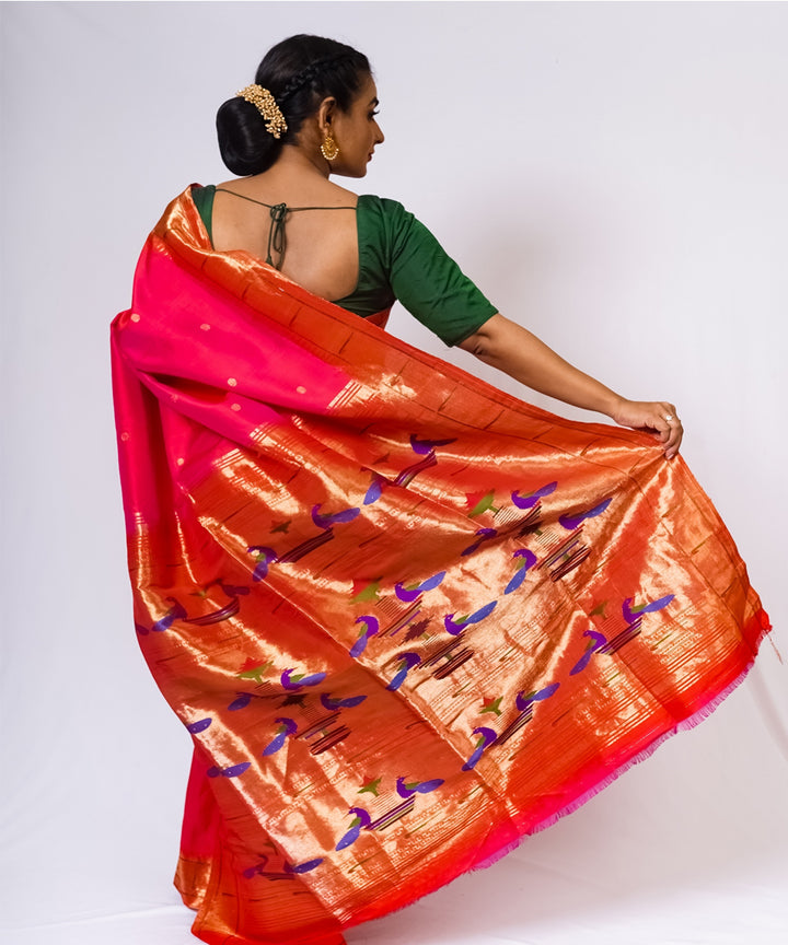 Fuchsia pink muniya border silk handloom paithani saree