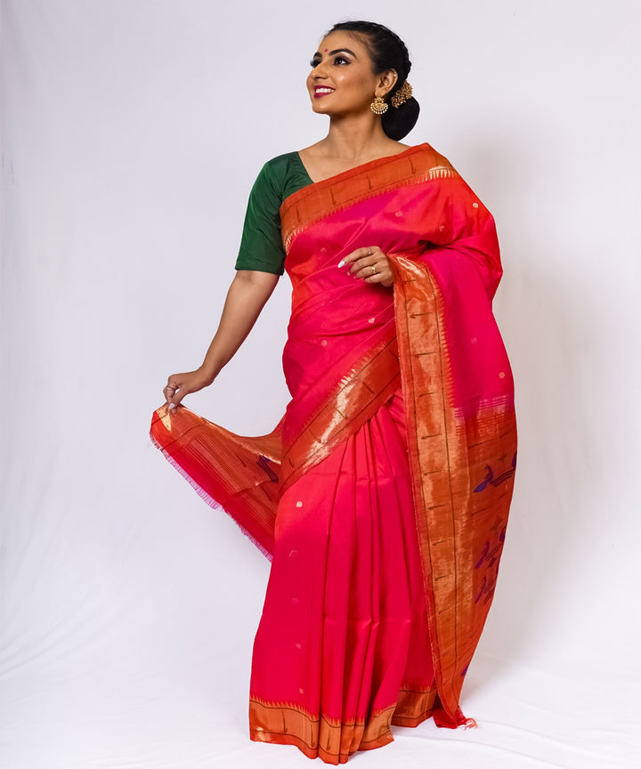 Fuchsia pink muniya border silk handloom paithani saree