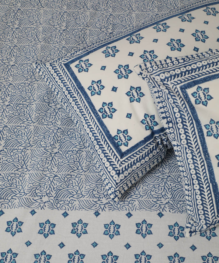 White blue block print sanganeri cotton double bed bedsheet