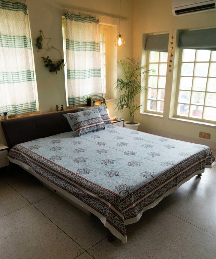 White maroon hand block printed sanganeri cotton double bed bedsheet