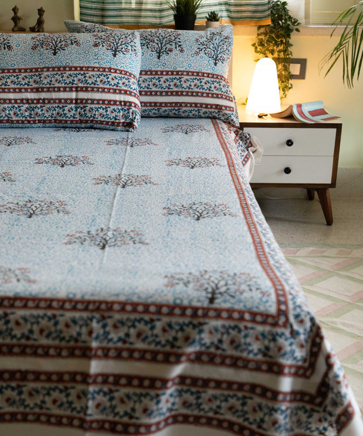White maroon hand block printed sanganeri cotton double bed bedsheet
