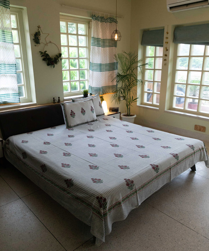 White grey striped block printed sanganeri double bed bedsheet