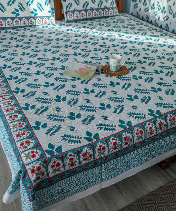 White teel block sanganeri printed cotton double bed bedsheet