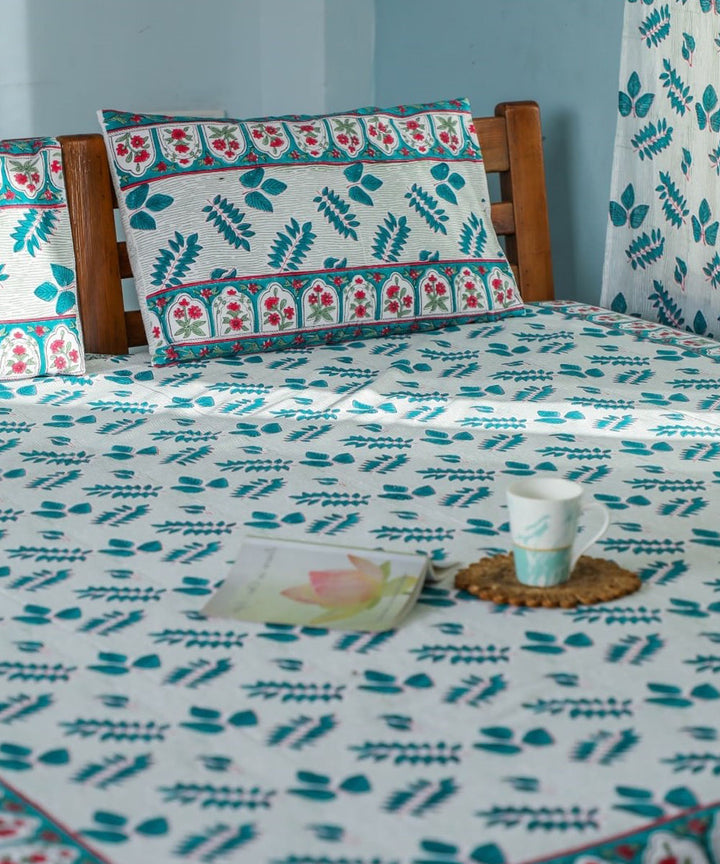 White teel block sanganeri printed cotton double bed bedsheet