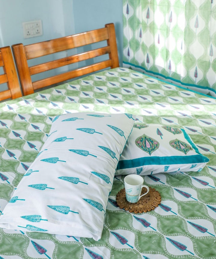 White green block printed sanganeri cotton double bed bedsheet