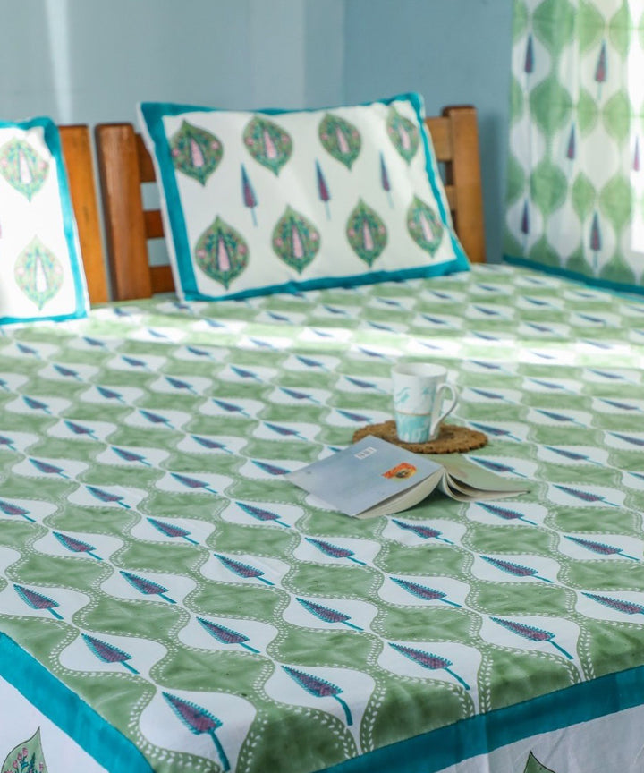 White green block printed sanganeri cotton double bed bedsheet