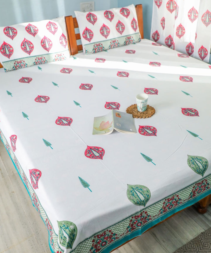 White pink hand block printed sanganeri cotton double bed bedsheet