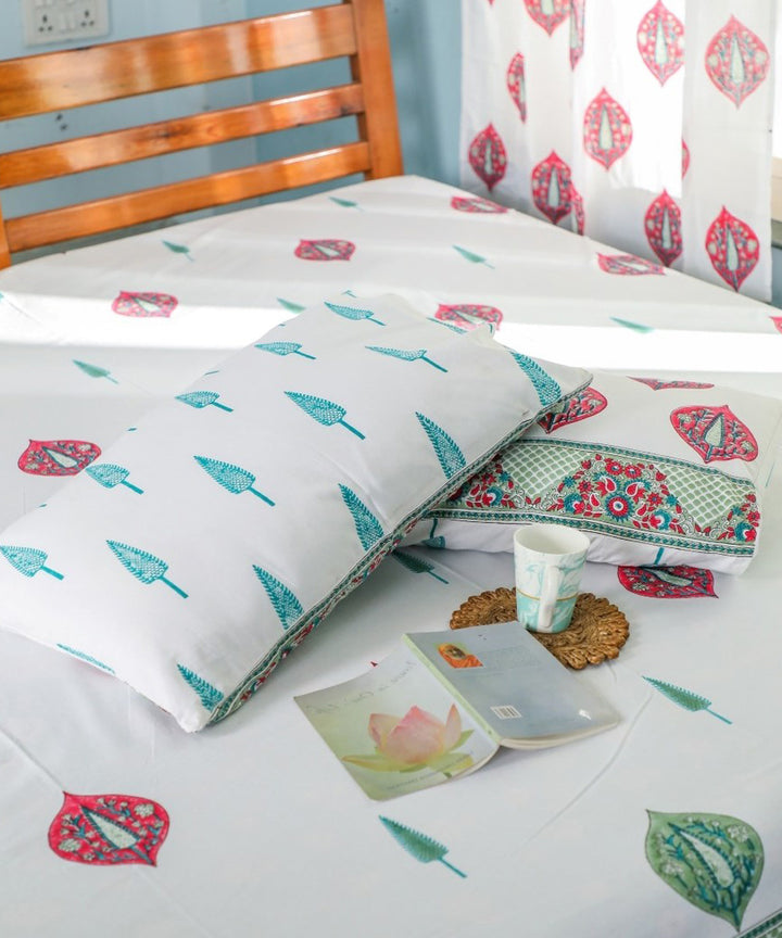 White pink hand block printed sanganeri cotton double bed bedsheet
