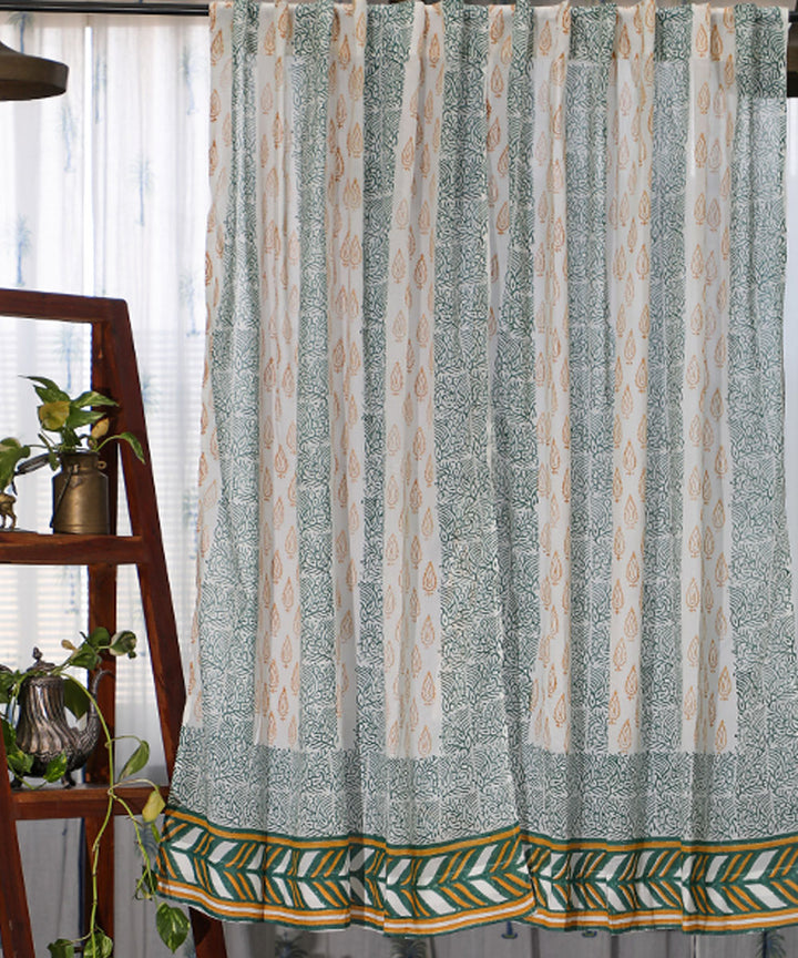 White red striped printed sanganeri cotton window curtain