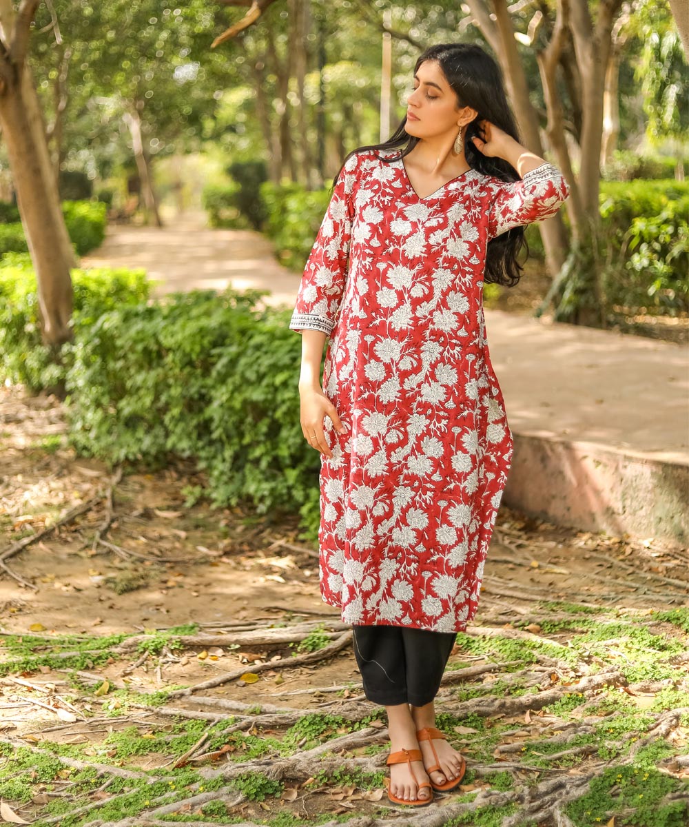 Kurti Dress Hands Models Images Maroon White Hand Block