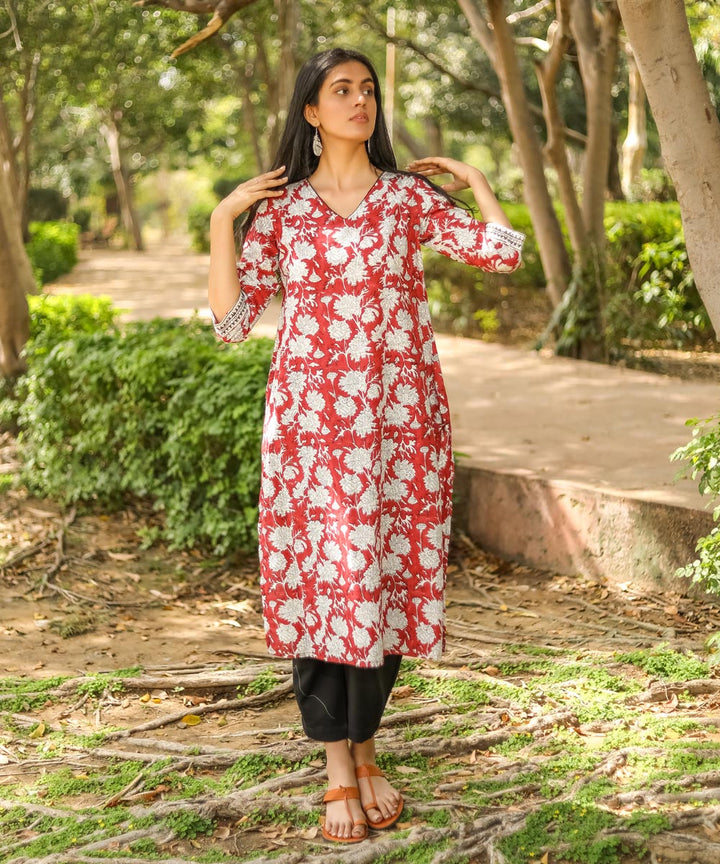 Maroon white hand block printed cotton kurti
