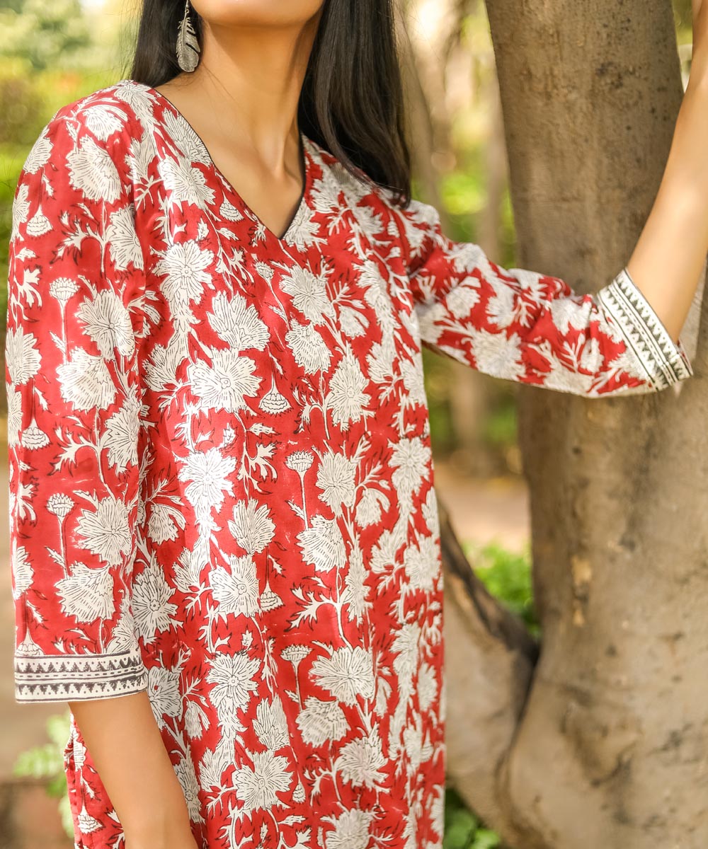 Maroon white hand block printed cotton kurti
