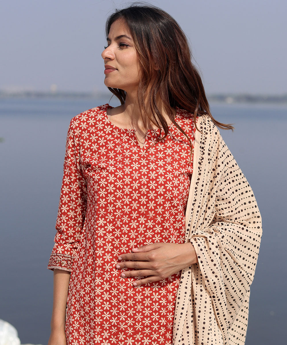 Red handblock printed cotton kurta set