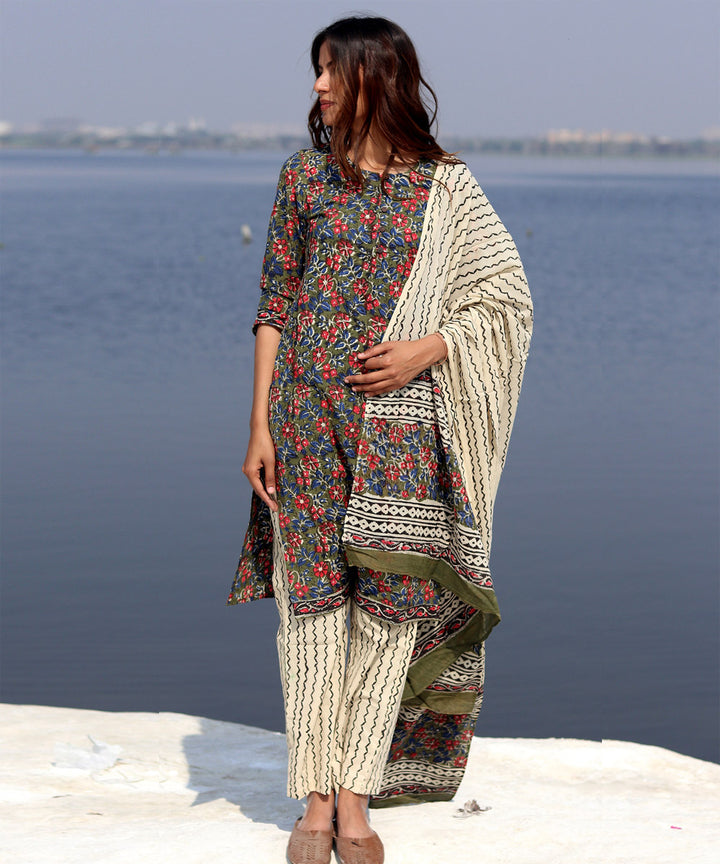 Black floral handblock printed cotton kurta set