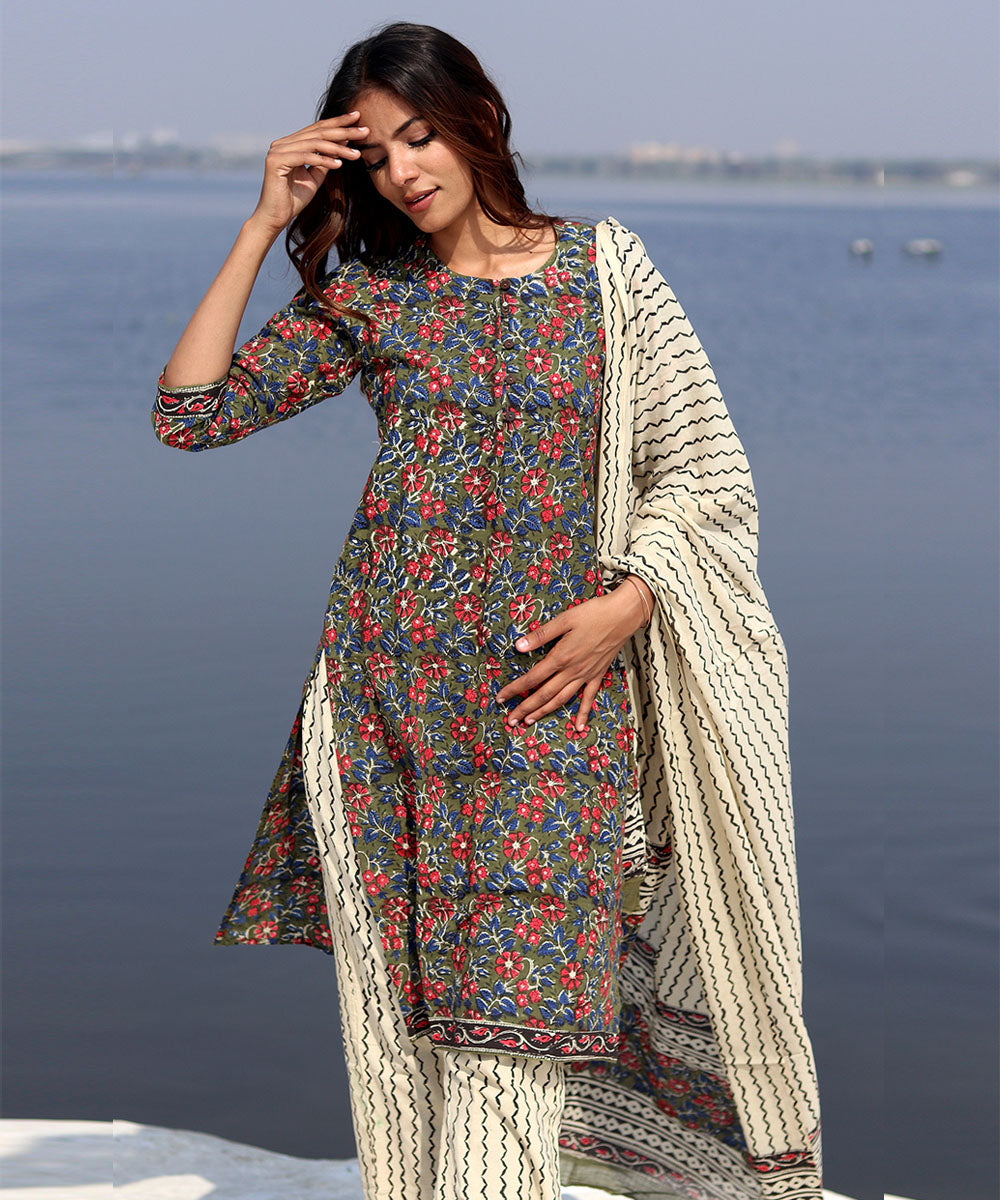 Black floral handblock printed cotton kurta set