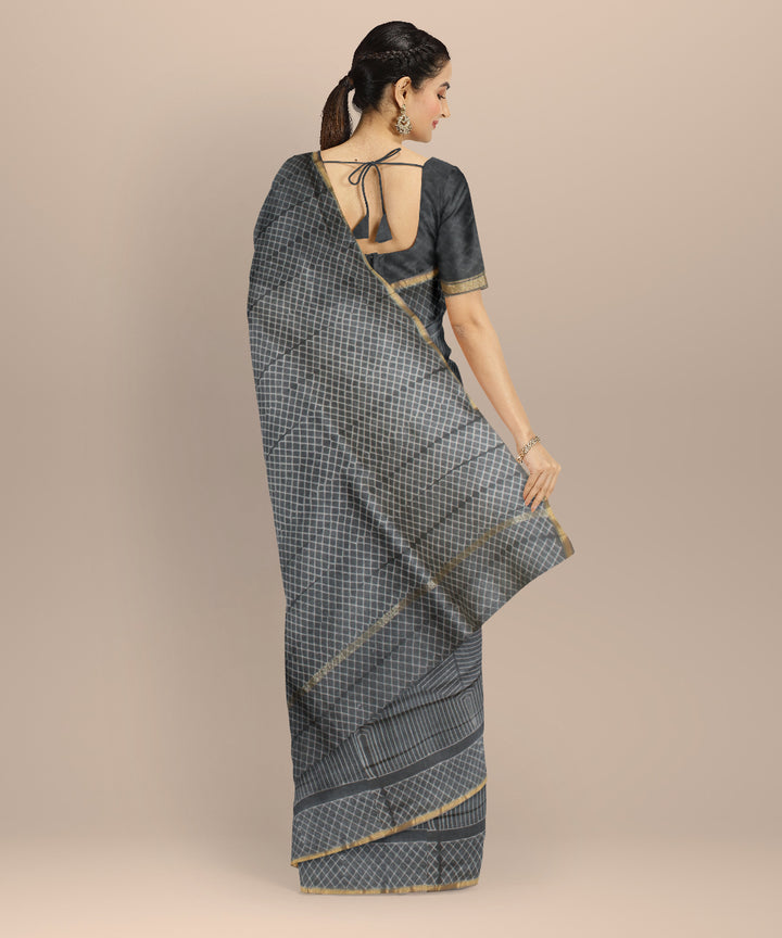 Grey cotton silk handwoven shibori saree