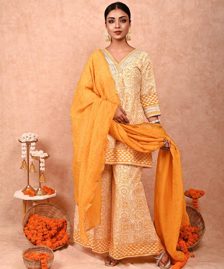 Zeenat chanderi silk kurta set with dupatta- set of 3