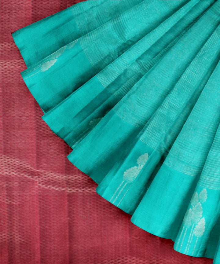 Cyan green red vairavoosi body silk kancheepuram handwoven saree