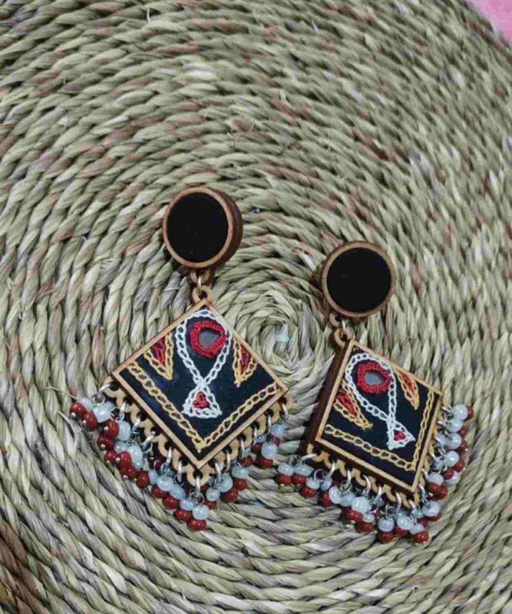 Brown hand embroidered diamond stud earrings