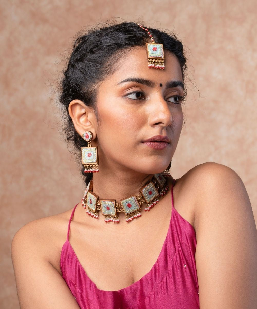 Columbia bluekantha repurposed silk fabric and wood necklace