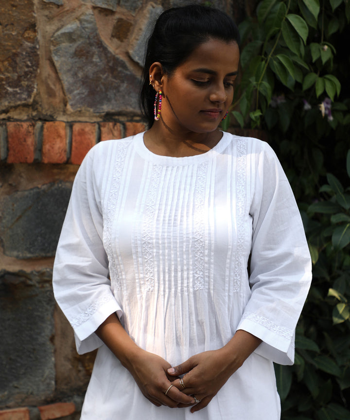 Rangsutra ishanvi white chikankari embroidered kurta with pintucks