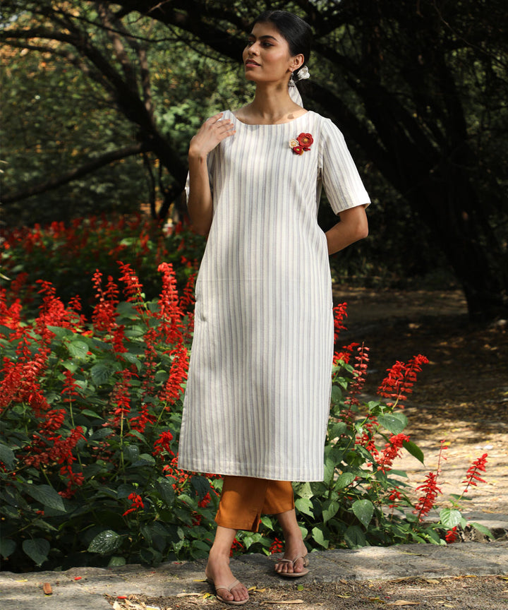 Rangsutra Arka cotton offwhite half sleeved straight kurta