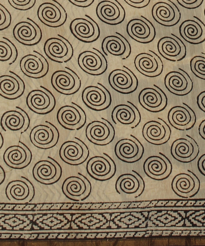Beige yellow block print cotton silk chanderi saree