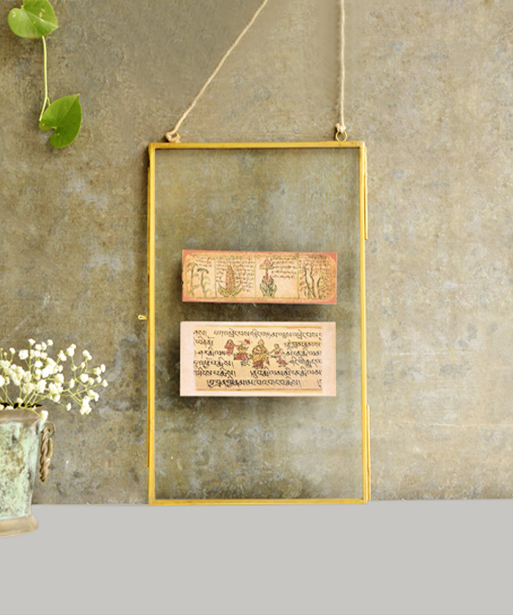 Handmade brass and glass monotone photoframe