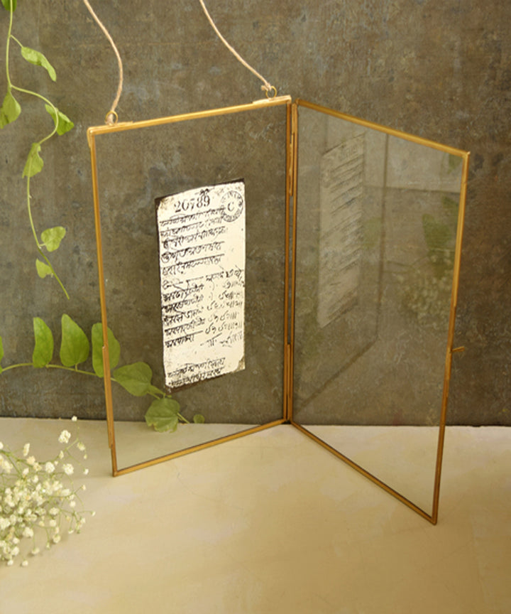 Handmade brass and glass monotone photoframe