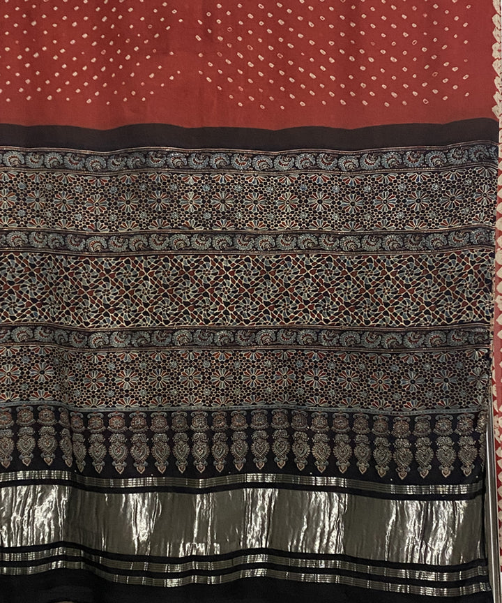 Maroon black hand printed bandhani modal silk saree