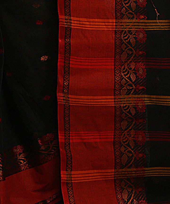 Black maroon handwoven tangail tant cotton bengal saree
