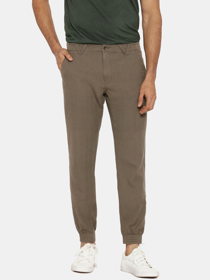 Khaki herringbone pant