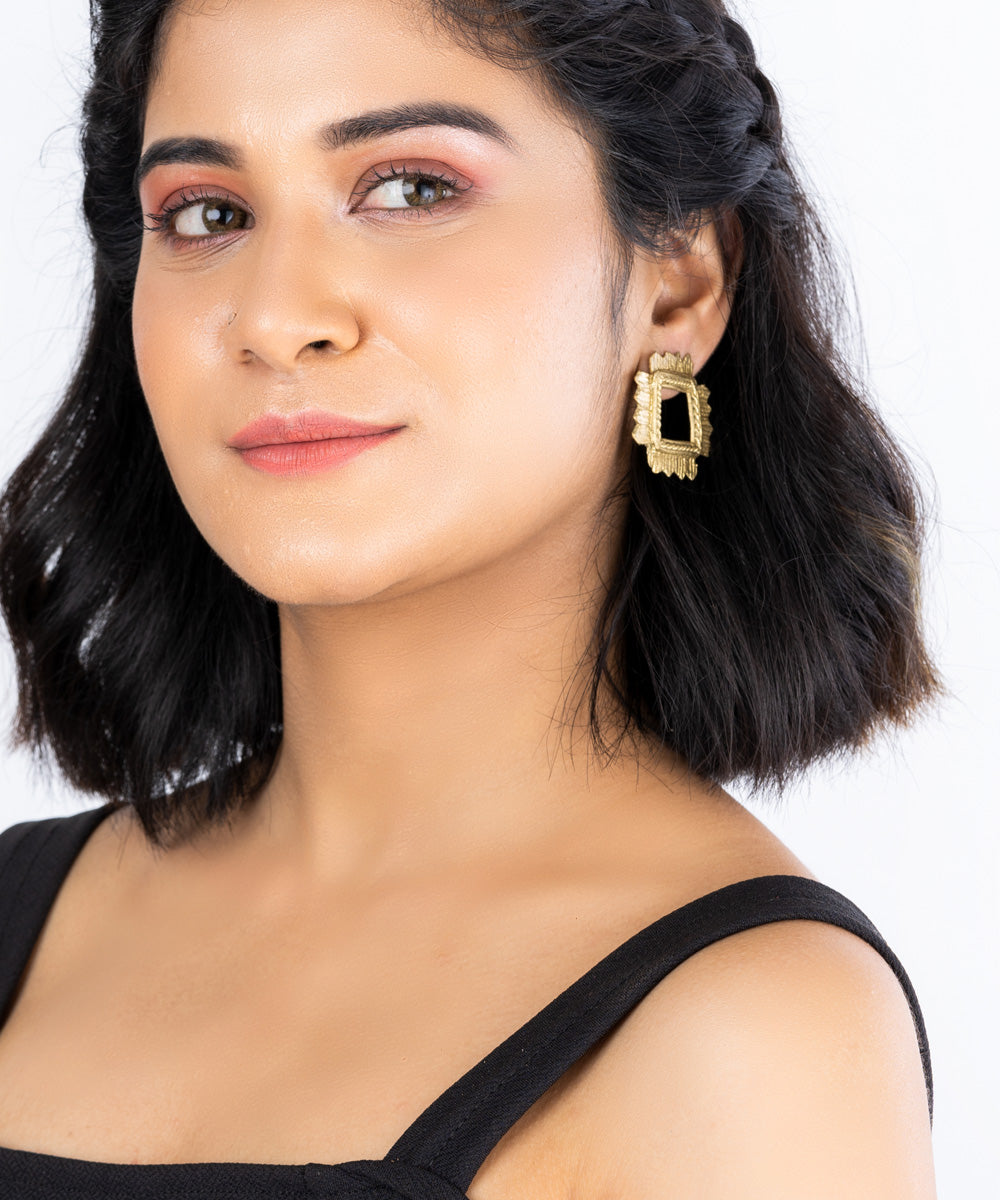 Golden dhokra brass rhombus stud eearrings