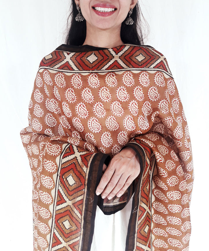 Beige maroon hand block print cotton silk chanderi dupatta