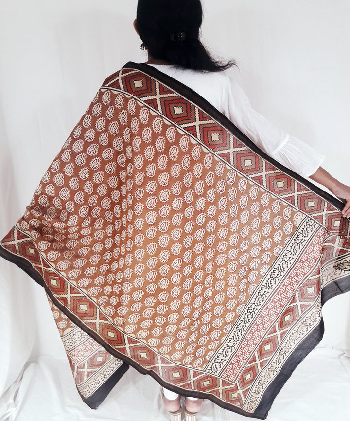 Beige maroon hand block print cotton silk chanderi dupatta