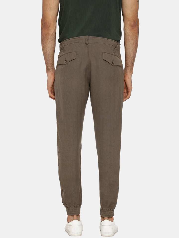 Khaki herringbone pant