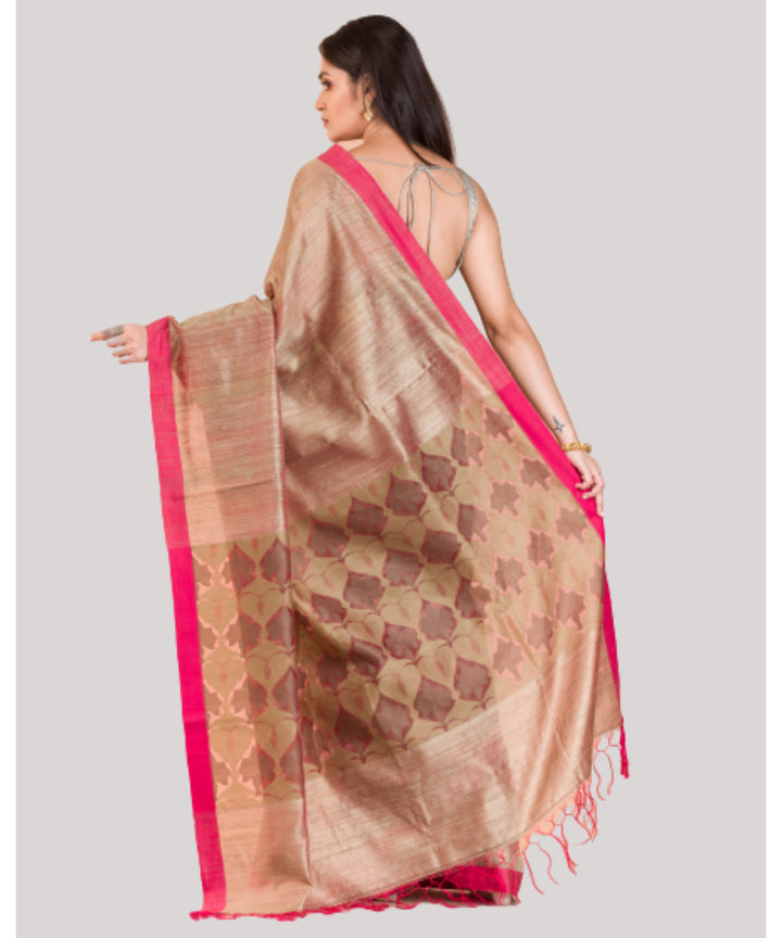 Beige and red handwoven bengal matka silk saree