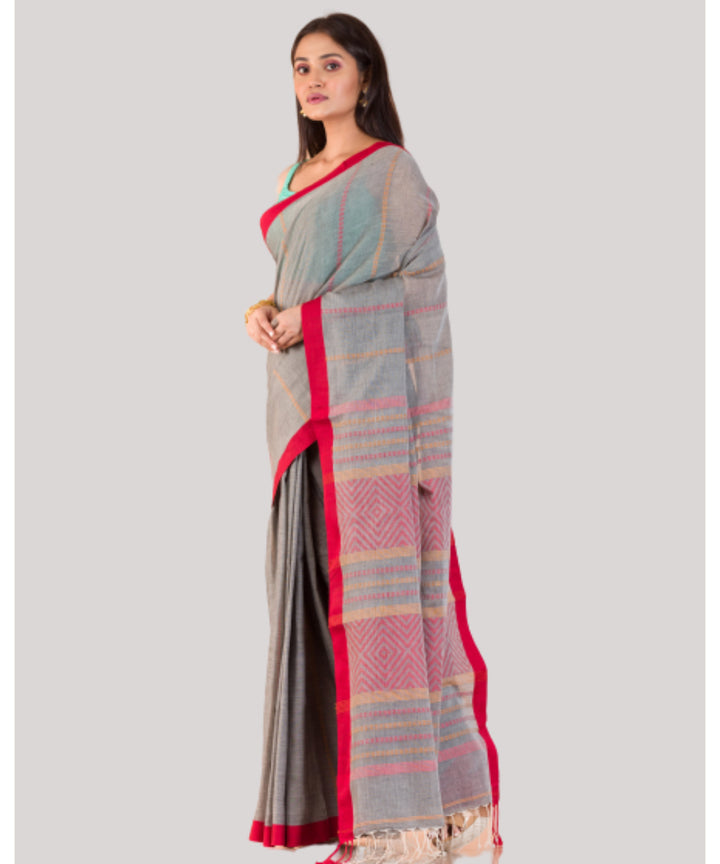 Grey red handwoven bengal cotton saree