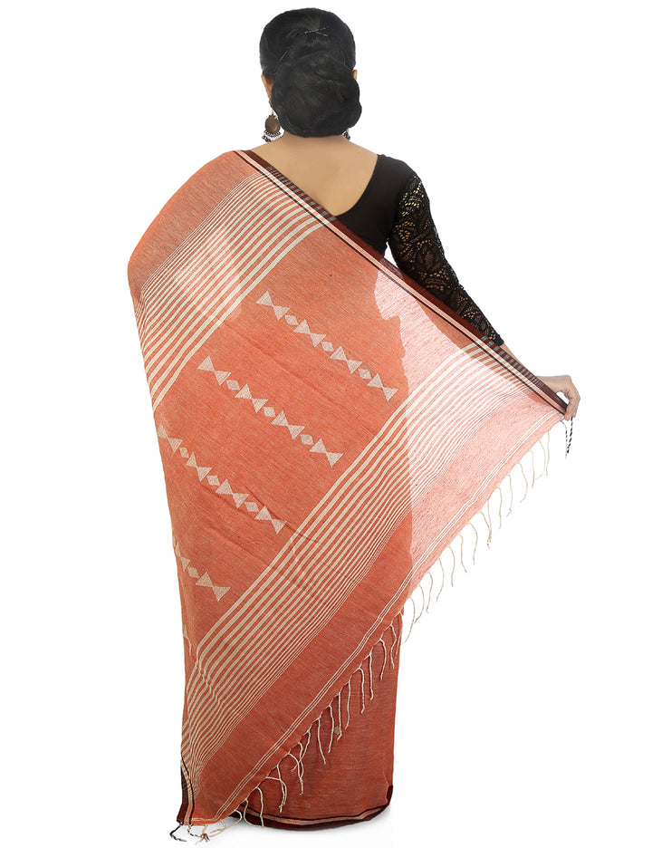 Pale orange handwoven cotton bengal saree