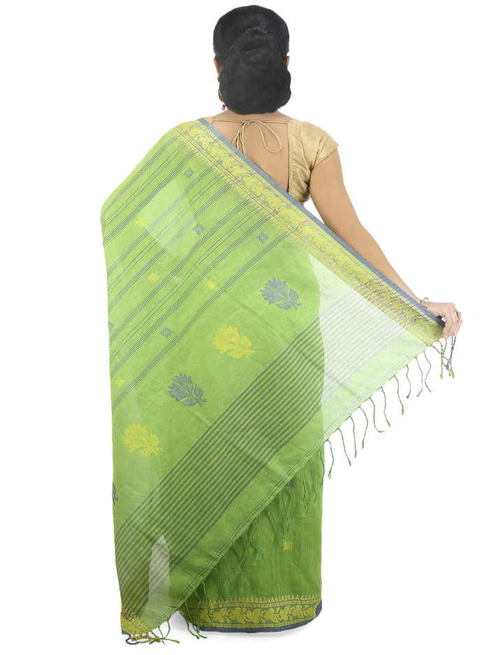 Pale green handwoven cotton bengal saree