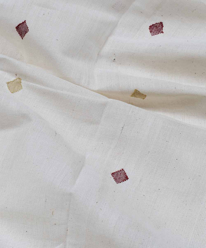 0.4m Off white diamond motif handloom fabric