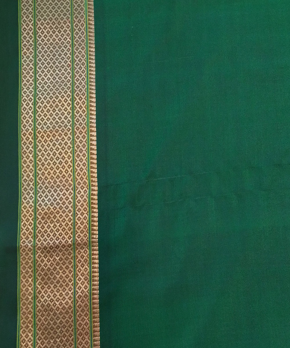Bottle green silk handwoven paithani saree