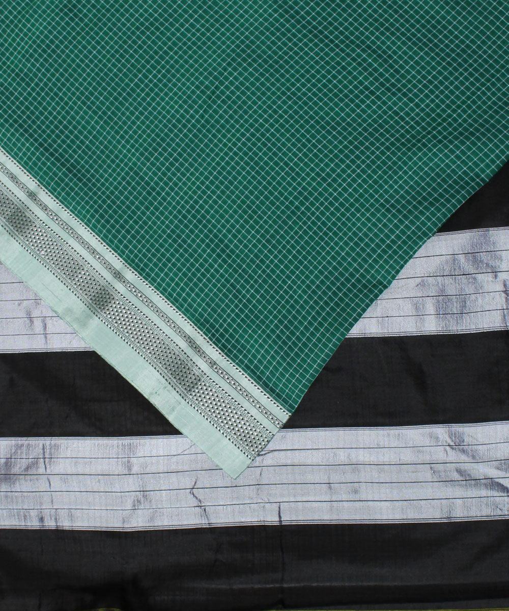 Green black handwoven cotton art silk chikki paras border ilkal saree