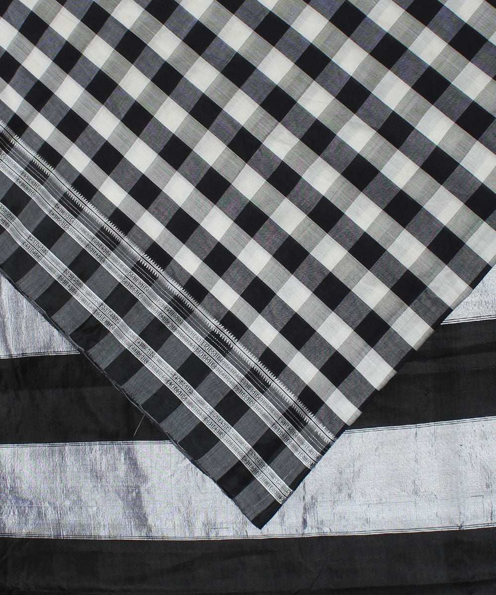White black checks handloom cotton art silk gayatri border ilkal saree