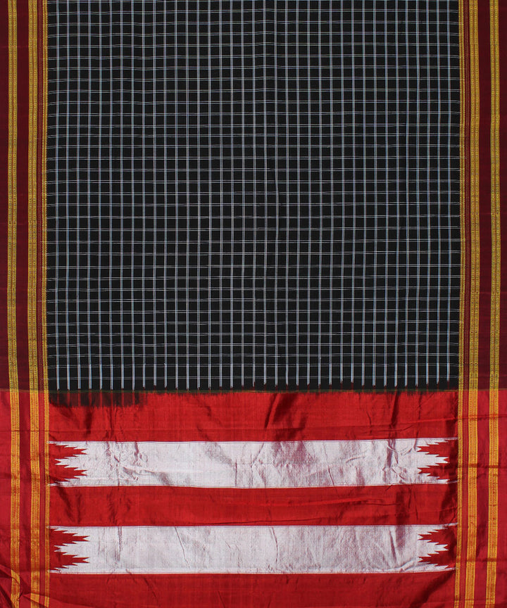 Black white handwoven cotton art silk gayatri border ilkal saree